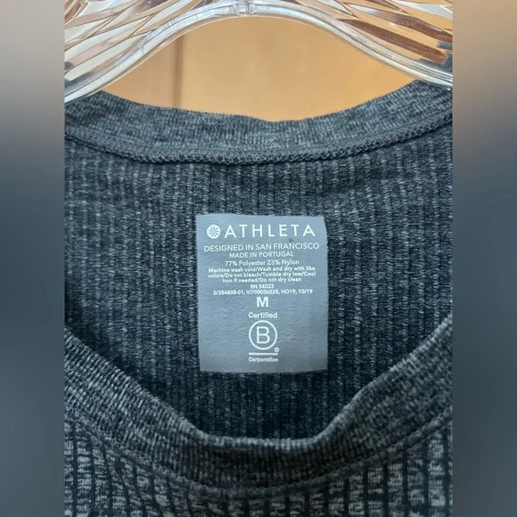 Athleta Gray Ribbed Renew CYA Length Tank Top Size Medium Athletic Workout Shirt - Picture 5 of 5